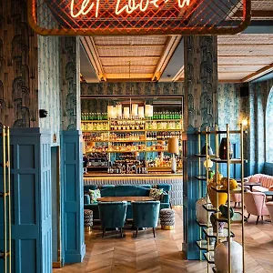 https://clarence.dublin-hotelsweb.com