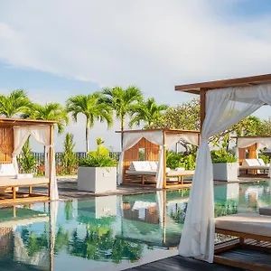 Cross Paasha Bali Otel Seminyak