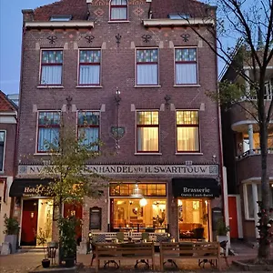 Johannes Vermeer 3*, Delft Países Bajos