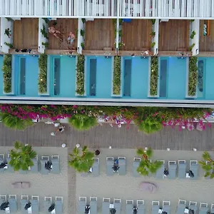 Mykonos Dove Beachfront 5*, Platis Gialos Grecia