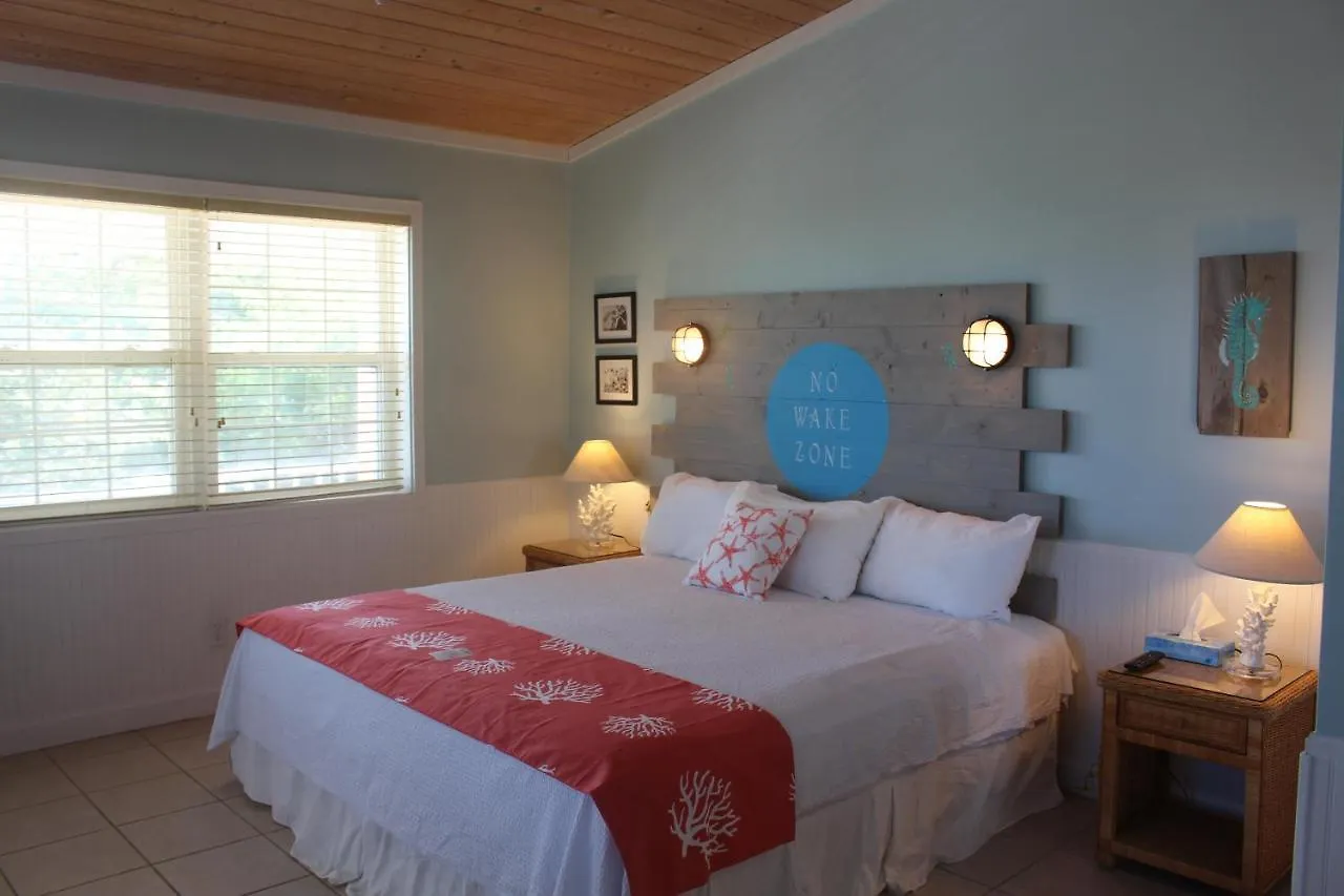 Hideaways Exuma Hotel George Town 3*,